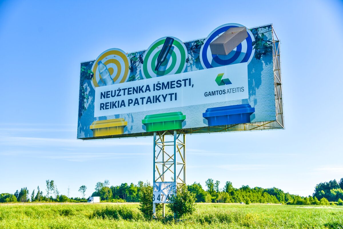Neuztenka_ismesti_reikia_pataikyti_stendas.jpg